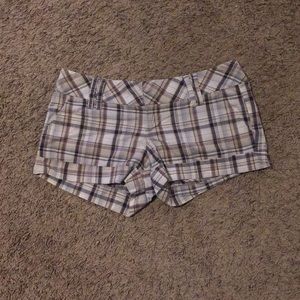Women’s medium shorts